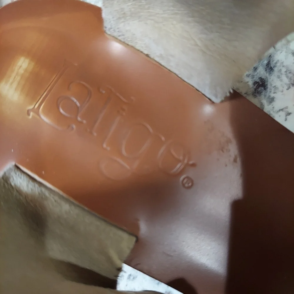 Latigo Tan and Gold Leather Sandal